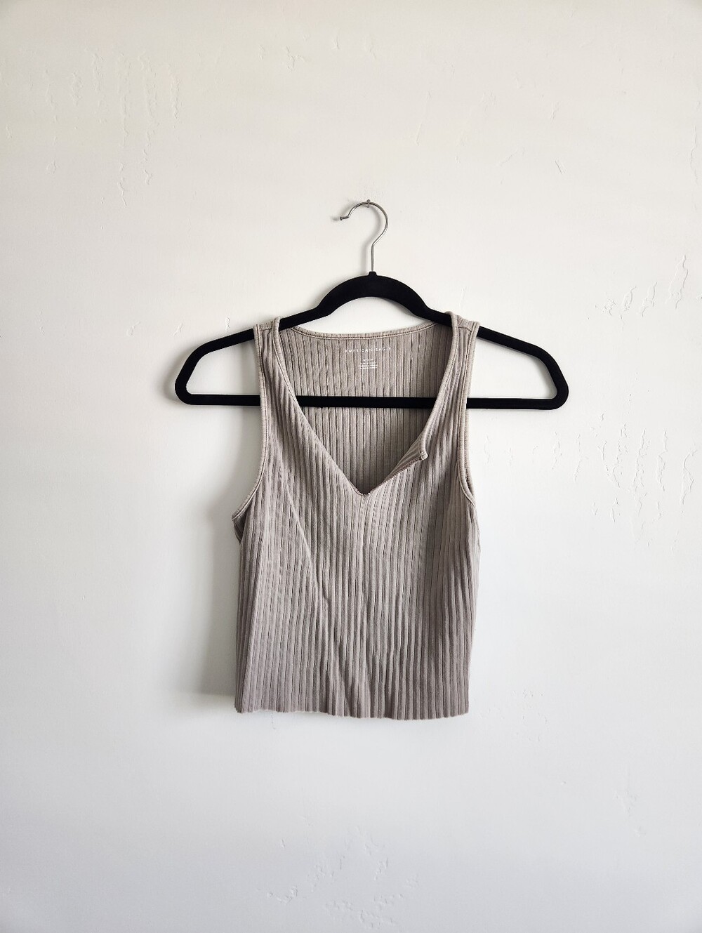 American Eagle Ribbed Notch Tank Tops Size Medium In Taupe - Picture 2 of 7